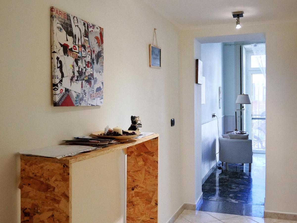 La Casetta Di Nonna Pina - Appartamento Con Cucina In Pieno Centro Torre Annunziata Buitenkant foto