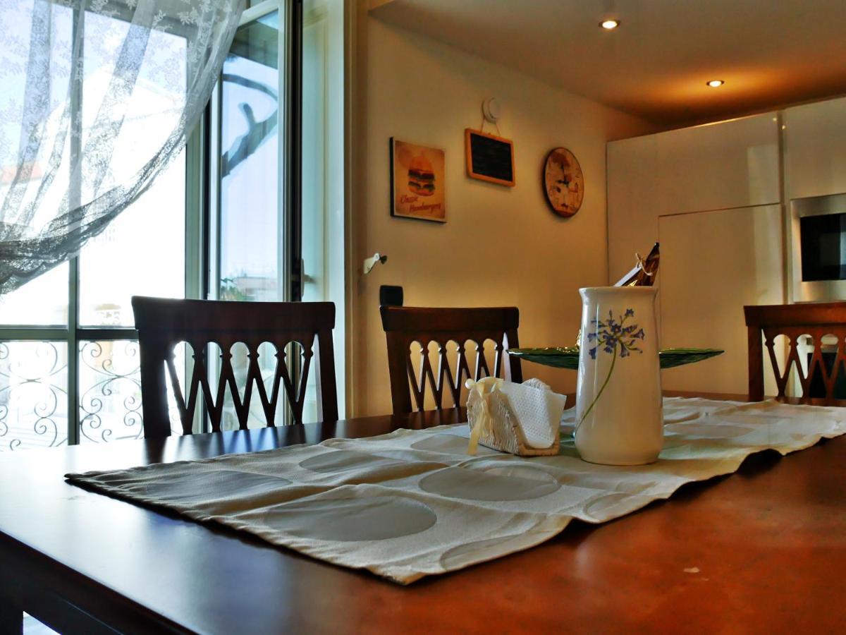La Casetta Di Nonna Pina - Appartamento Con Cucina In Pieno Centro Torre Annunziata Buitenkant foto